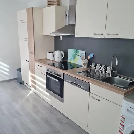 Hirschhof Apartment , Karlsruhe Zentrum ,Direkt An Der Fussgaengerzone,Netflix,Wlan Esterno foto