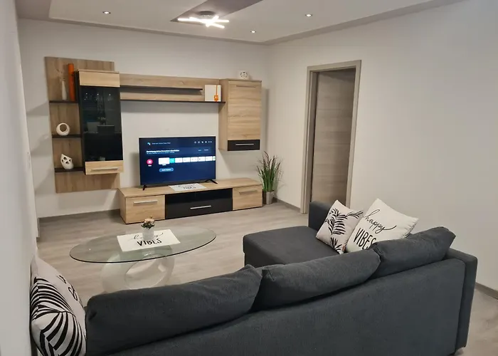 Hirschhof Apartment , Karlsruhe Zentrum ,Direkt An Der Fussgaengerzone,Netflix,Wlan